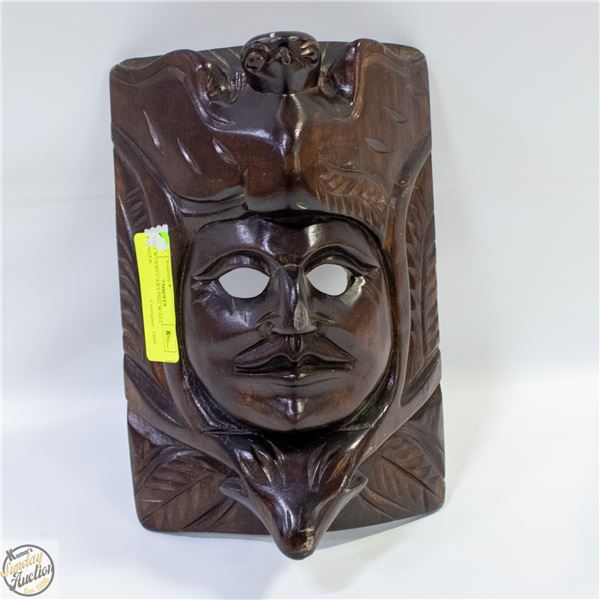 TIKI WOOD CARVING WALL HANGER 10"X7"X3"