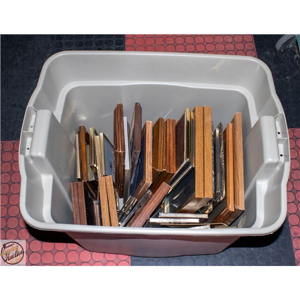 LOT OF VARIOUS FRAMES