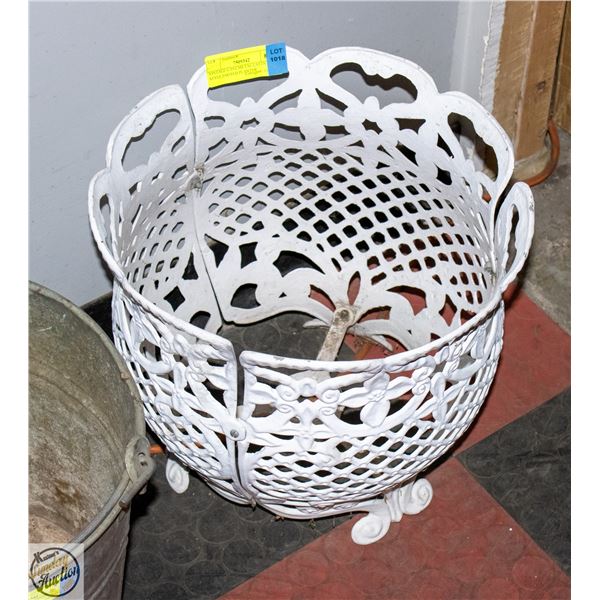 VINTAGE CAST METAL LATTICE STYLE FOOTED PLANTER