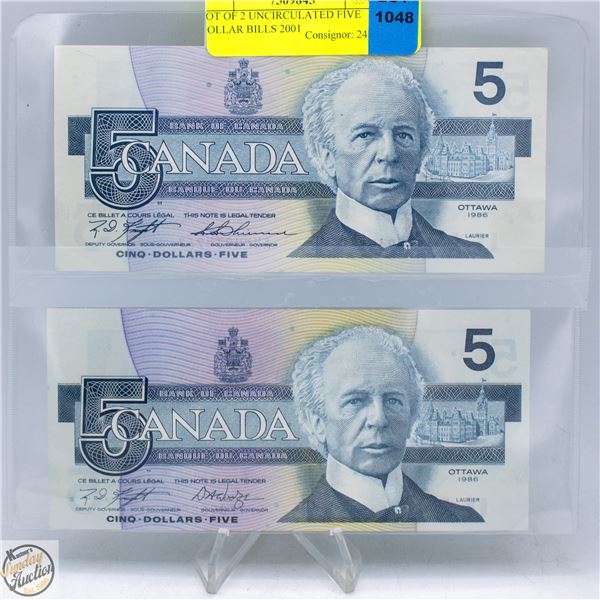 LOT OF 2 UNCIRCULATED FIVE DOLLAR BILLS 2001