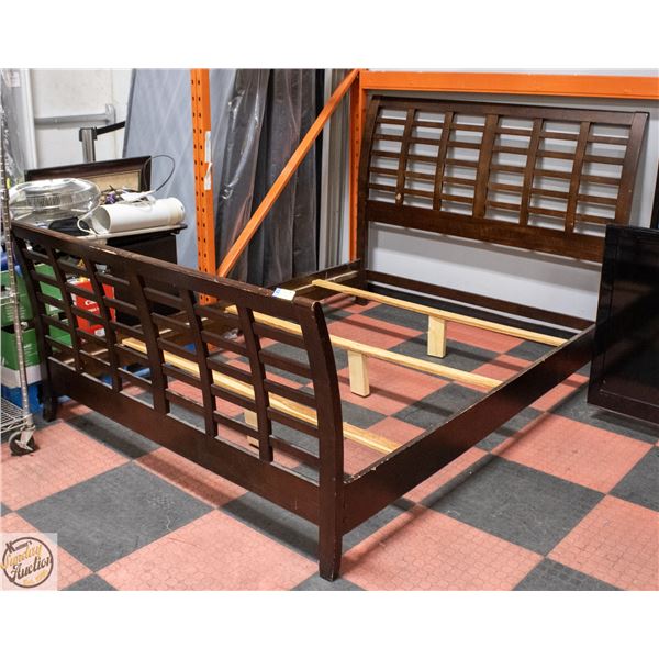 QUEEN SIZE BEDFRAME WITH HEADBOARD AND FOOTBOARD