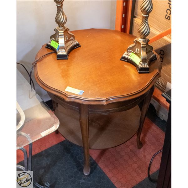 WOODEN END TABLE 24" WIDE 24" DEEP 24" TALL