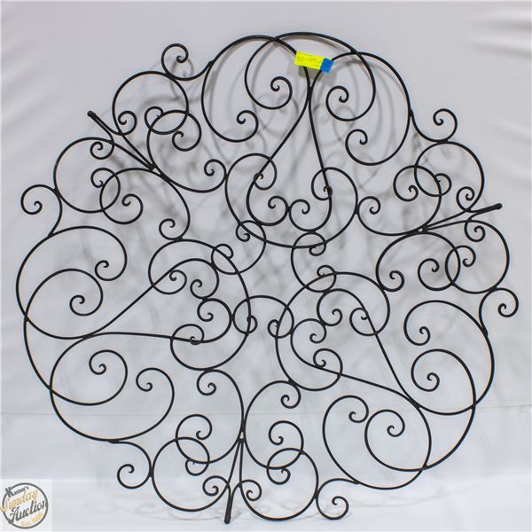 DECORATIVE METAL YARD/FENCE ART 36"
