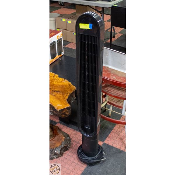 OSCILLATING TOWER FAN