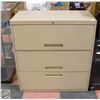 Image 1 : COMMANDER FILE CABINET