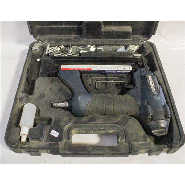 MASTERCRAFT AIR POWERED BRAD NAILER/STAPLER IN A