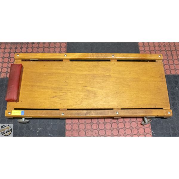 WOODEN VINTAGE MECHANICS CREEPER