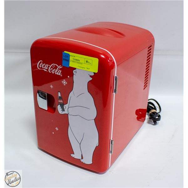 COCA-COLA MINI FRIDGE (6X355ML CAPACITY)