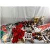 Image 1 : Christmas Decorations