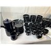 Image 2 : 83 pcs Vintage Black Pottery