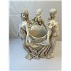 Image 1 : Vase / Planter 3 dancing figures, marble like material