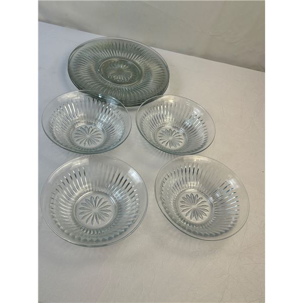 Queen Mary Starburst Glass Dinnerware: