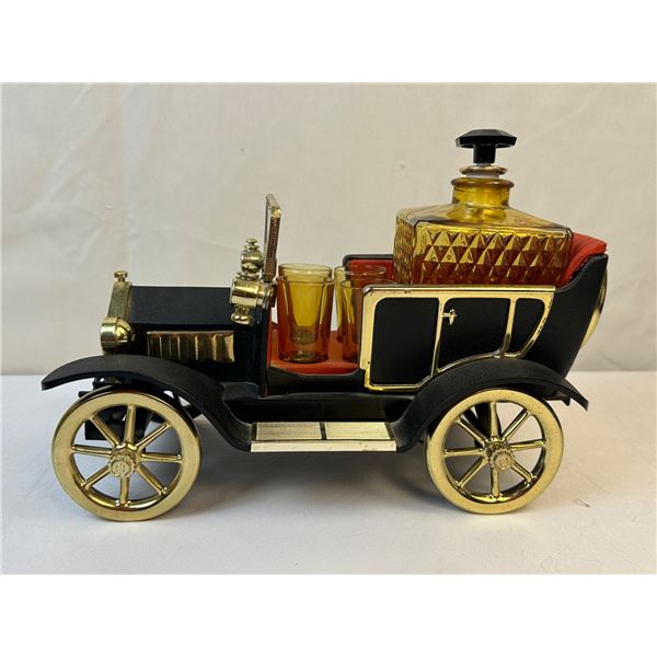 1915 Ford Car Whiskey Decanter Set  Retro Bar Display with Music Box
