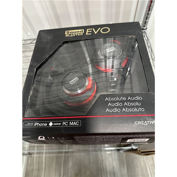 Sound blaster Gaming headphones (new in Box)