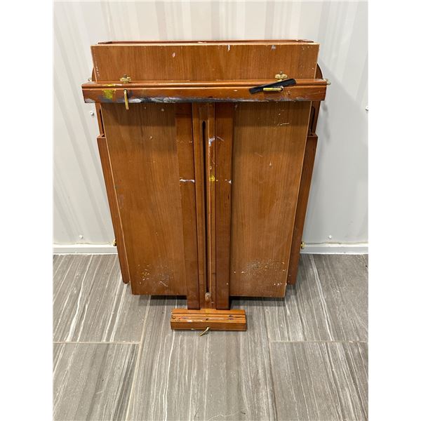 Collapsible wooden Art Easel
