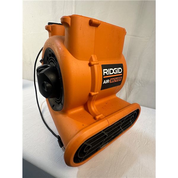 RIGID Air Mover