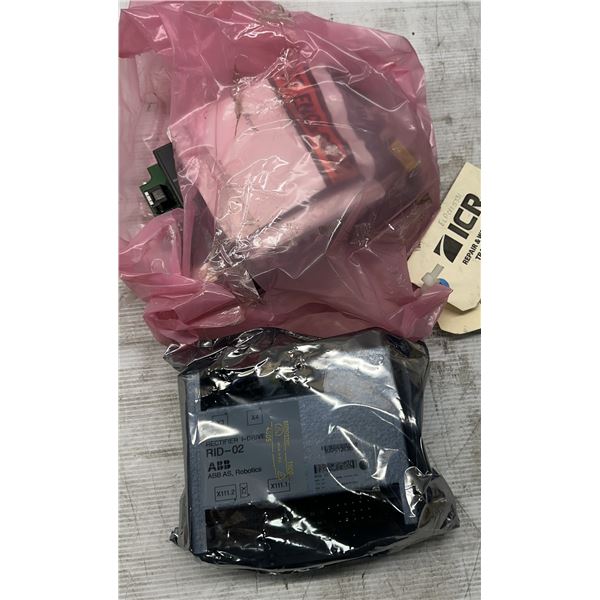 Lot of (2) Controllers #BCX1-CR-32-INF & #RID-02