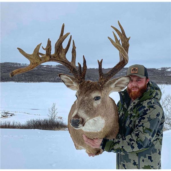 5-day Muzzleloader deer hunt in Manitoba’s parkland  for 2026 only