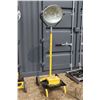 Image 1 : Canadian Electrical Products 400 watt mercury Halide jobsite lamps