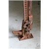 Image 2 : 36" tall jack all