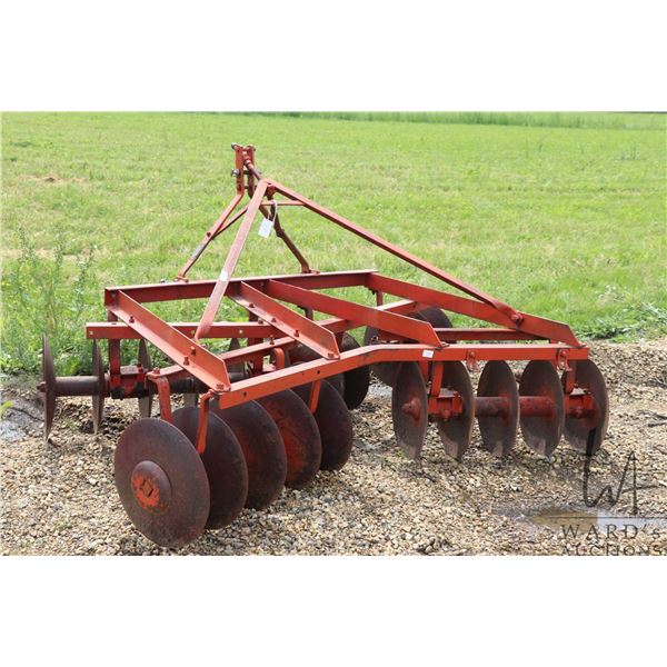 Dearborn model 11-61 non-adjustable solid mount 3 point hitch disc harrow