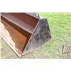 Image 3 : Large 10' steel front end loader bucket