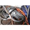 Image 2 : Black and Decker 110v chorded blower with extension cords