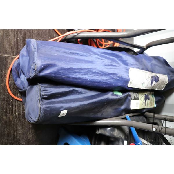 2 pairs of folding camping chairs with carry bags