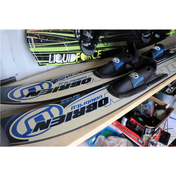 Pair of Obrien Celebrity 68" water skis and tow rope