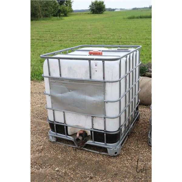 Schutz 1000L/275gal water tank with shutoff valve and caged pallet, 46"x39"x48"