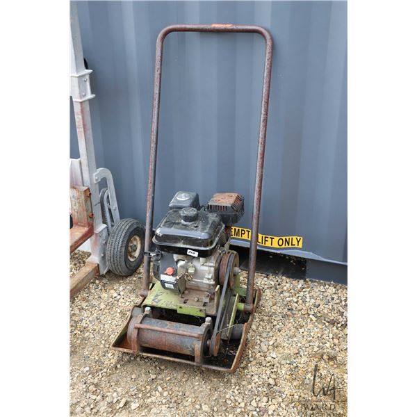 Powerfist 6-1/2hp vibrating compactor