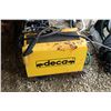 Image 3 : Deca 180E 220v Arc Welder