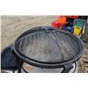 Image 2 : 30" diameter outdoor firepit with lid