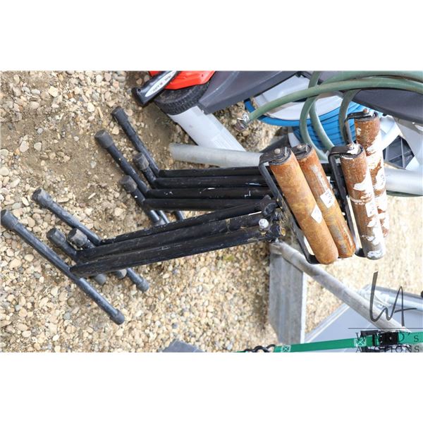 4 adjustable rolling support stands