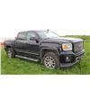 Image 3 : 2015 GMC Sierra 1500 Denali 6.2l, automatic transmission. Needs repair, left engine bank has high co