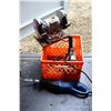 Image 1 : 3 power tools including Black and Decker 5 in bench grinder, unmarked 1/2 in drill and a Mastercraft
