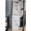 Image 1 : 2 Artcraft model AC8020GR 100W light fixtures - new in box