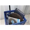 Image 3 : Mikita angle grinder, selection of sand paper, assorted abrasive discs in different sizes