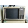 Image 4 : Vintage 1980s Apple III personal computer with Apple Monitor III by Appple Computer. See photos for 