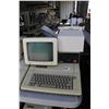 Image 1 : Vintage 1980s Apple IIE with Apple Disk II disk drive, Apple Monitor and stand. See photos for inter