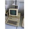 Image 1 : Vintage 1980s Apple IIE with Apple Duo Disk and Apple Monitor with stand. See photos for internals ,