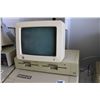 Image 3 : Vintage 1980s Apple IIE with Apple Duo Disk and Apple Monitor with stand. See photos for internals ,