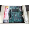 Image 3 : Vintage 1980s Apple IIE. See photos for internals , untested at time of cataloguing