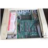 Image 3 : Vintage 1980s Apple IIE. See photos for internals , untested at time of cataloguing