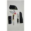 Image 1 : Selection of knives including Buck folding 110 w/ leather case, Buck 103 w/ leather sheath and a Wyo