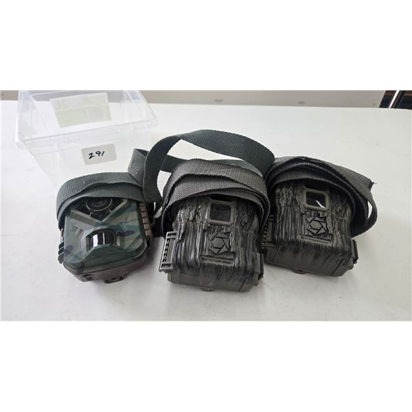 3 used trail cams, not tested