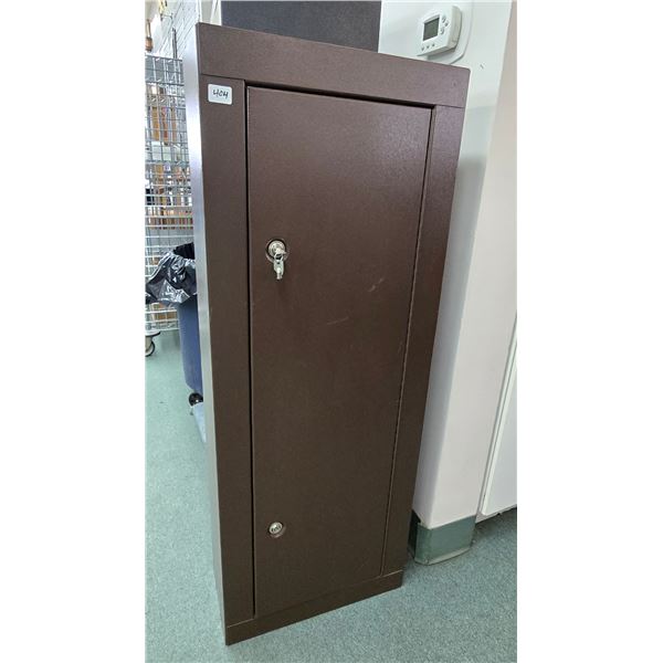 Eight gun Homak locker w/ shelf and storage bins, dual locks and heavy gauge
