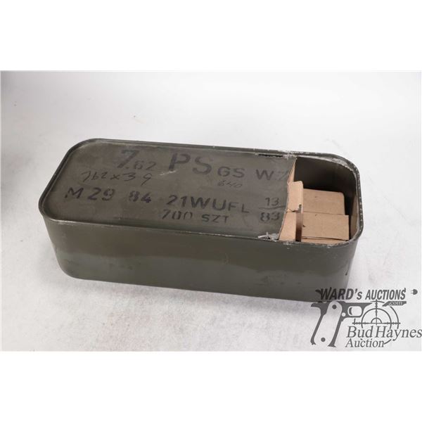 Metal ammo box with 640 original 7.62x39 military rounds