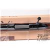 Image 12 : Non-Restricted rifle Weatherby model Mark V Deluxe, .270 Weatherby bolt action, w/ bbl length 26" [B