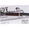 Image 6 : Non-Restricted rifle Henry model H004TT Truckers Tribute, .22 LR lever action, w/ bbl length 20" [Bl
